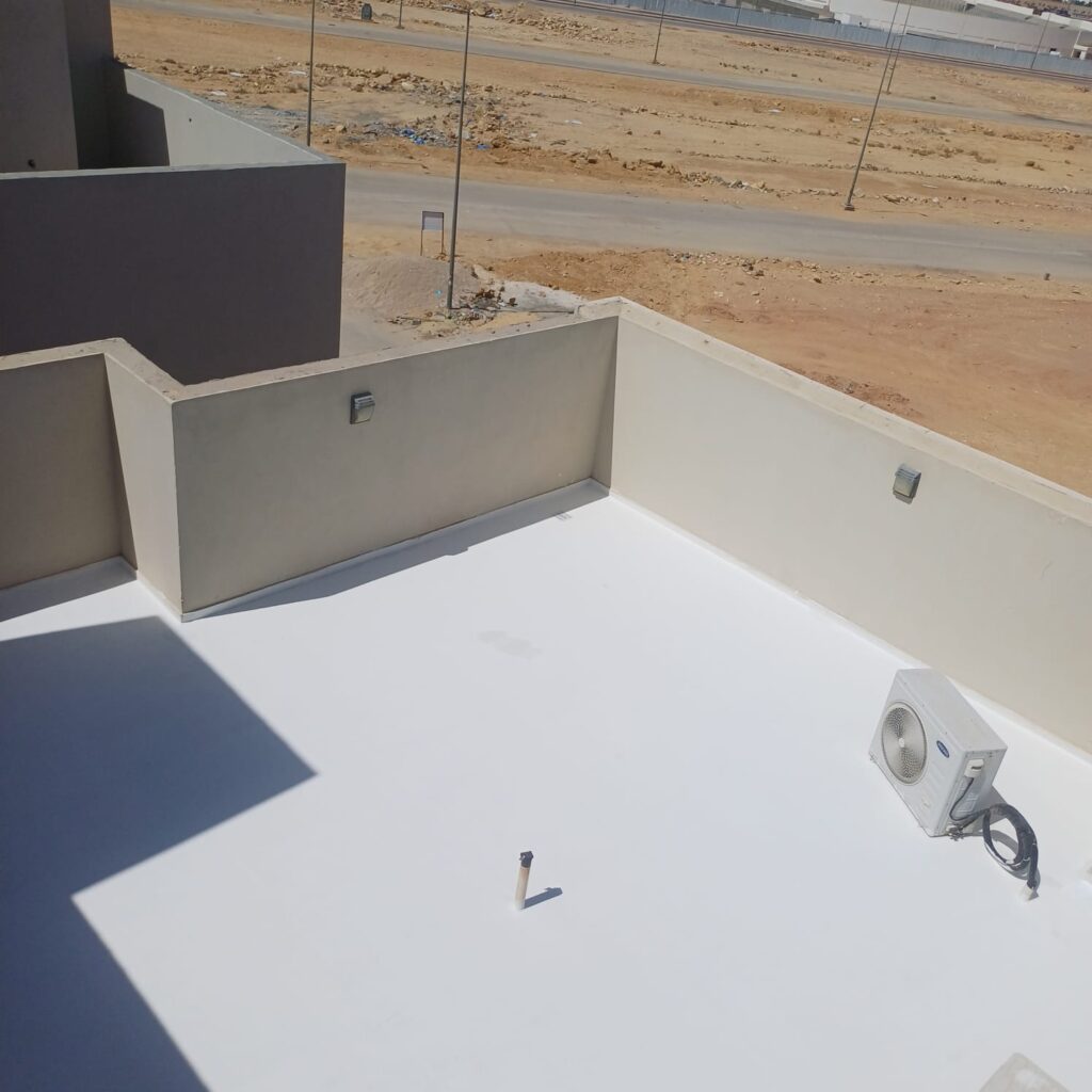 عزل اسطح مبلطة بالرياض
